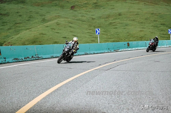 本田CB400X高原測試總結,不出意外會大火 本田CB400X高原測試總結,不出意外會大火