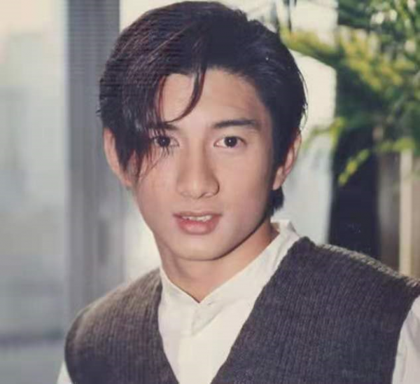 “京圈女神”劉詩詩的美人情史