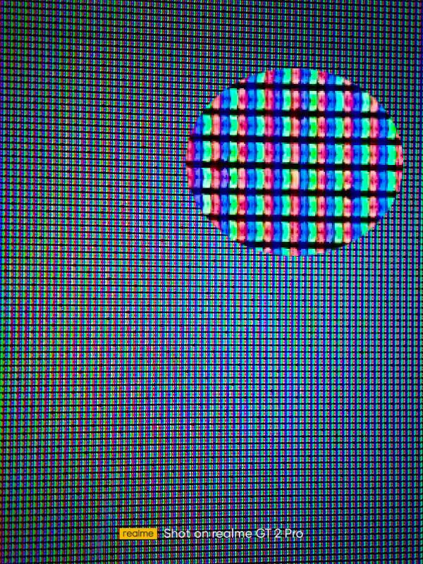 2K直屏旗艦級水桶機 realme真我GT2Pro緞黑測評