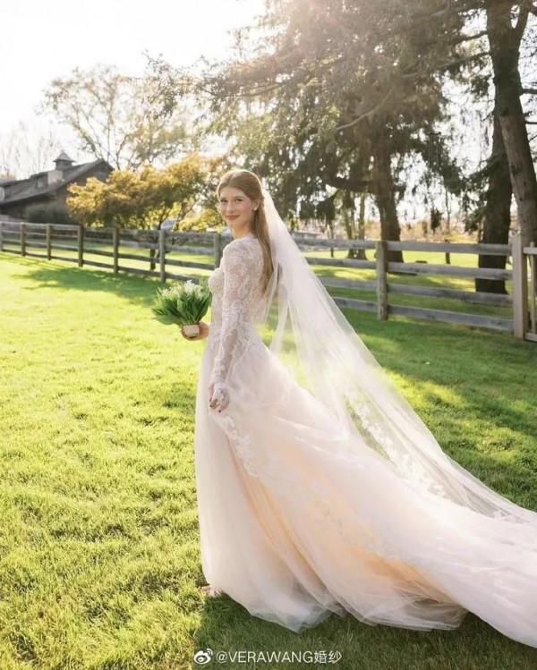 見世面!原來這就是95後頂級白富美的日常 見世面!原來這就是95後頂級白富美的日常