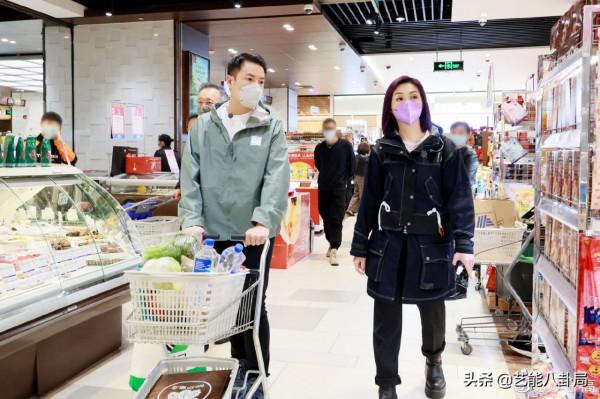 8位定居內地的港臺藝人:集體搬家,扎堆買豪宅,齊送子女讀名校 8位定居內地的港臺藝人:集體搬家,扎堆買豪宅,齊送子女讀名校