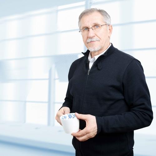 8杯水到底是多少水，每天必須要喝夠8杯水嗎？告訴你答案