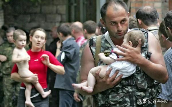 布瓊諾夫斯克人質事件，改寫俄式反恐方式：直接擊斃不囉嗦