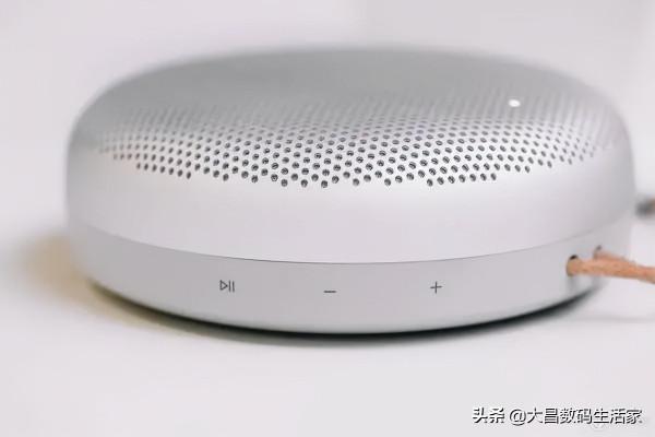 Beosound A1 二代——B&;O 帶你乘風破浪 Beosound A1 二代——B&;O 帶你乘風破浪