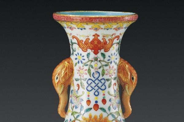 馬未都:800萬的乾隆粉彩瓶,被錯當成是贗品,懂的人還是太少了 馬未都:800萬的乾隆粉彩瓶,被錯當成是贗品,懂的人還是太少了