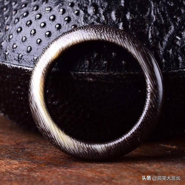 文玩五大臭，越臭越正宗，盤著辣眼！手感還賊好