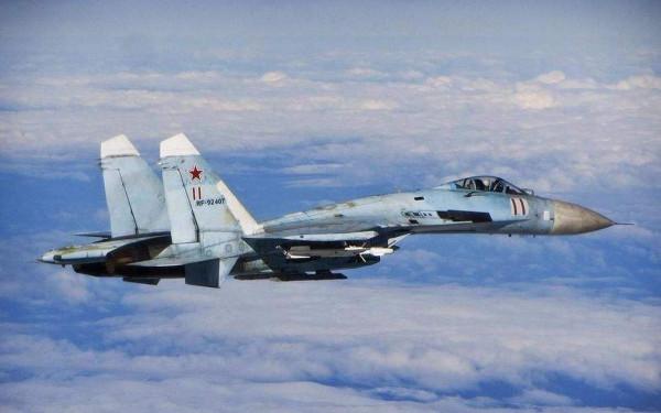 中國航空史上最正確的抉擇，放棄西方戰機，選蘇27讓空軍進步30年