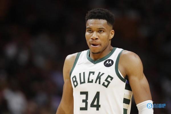 表現不佳！字母哥全場11投4中得到15分10板2助3斷