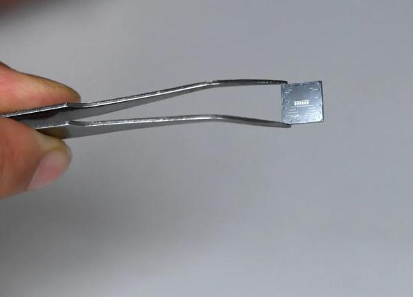 1998年，他收到了錢學森的親筆回信