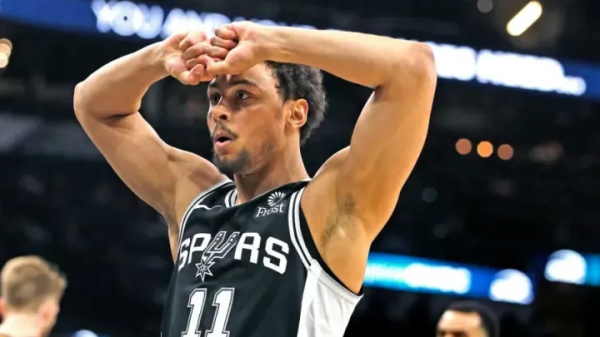 我並不是想教你做事,但是波波維奇需要在新賽季避免的三個誤區 我並不是想教你做事,但是波波維奇需要在新賽季避免的三個誤區