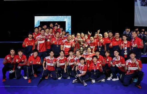 羽壇2021年度評選 佳女必須是雨菲 羽壇2021年度評選 佳女必須是雨菲