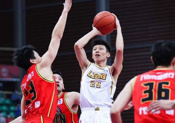 CBA第6輪最新排名，廣廈廣東不敗領跑，浙京遼第二集團