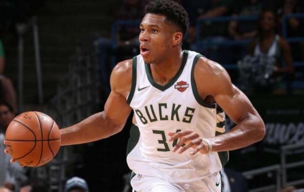 統治賽場！盤點NBA十大攻防一體的超級巨星：喬丹也無緣第一