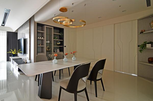 退休夫妻倆曬出192㎡的家,全屋沒有一絲俗氣,開啟人生後半場 退休夫妻倆曬出192㎡的家,全屋沒有一絲俗氣,開啟人生後半場