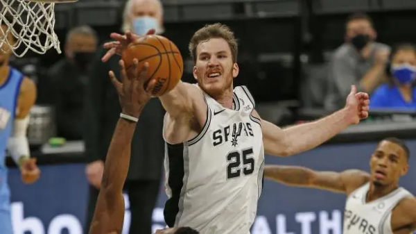 都是防守精英,珀爾特爾和斯普利特的不同之處在哪?誰能力更強? 都是防守精英,珀爾特爾和斯普利特的不同之處在哪?誰能力更強?