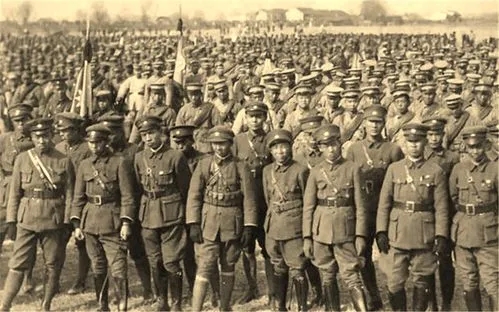 毛主席承諾：接受和談後，即請其指揮30萬軍隊！白崇禧為何不願意