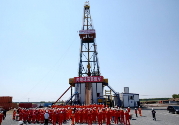 51年後才終於明白：為何當年蘇聯挖穿地球的夢想，無法進行下去？