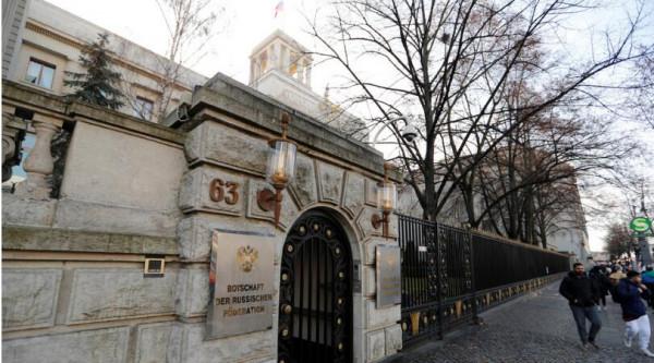 快訊!俄媒:俄羅斯駐德國大使館外發現俄外交官屍體 快訊!俄媒:俄羅斯駐德國大使館外發現俄外交官屍體