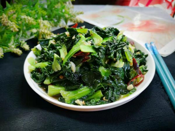 春天多吃這菜,清肝火鎮靜安神,一斤才2塊,中老年人群要多吃 春天多吃這菜,清肝火鎮靜安神,一斤才2塊,中老年人群要多吃