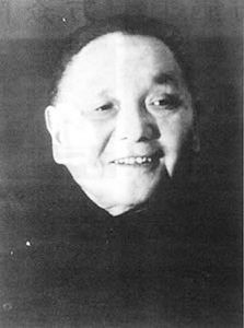 遵義會議紀念館沒有鄧小平名字，後來他去參觀：我當時就坐在那裡