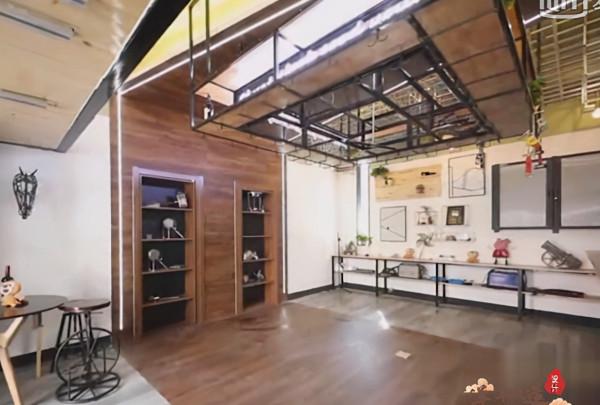 網紅達人手工耿,常年住在30平方工作室,花費13萬改造成7大空間 網紅達人手工耿,常年住在30平方工作室,花費13萬改造成7大空間