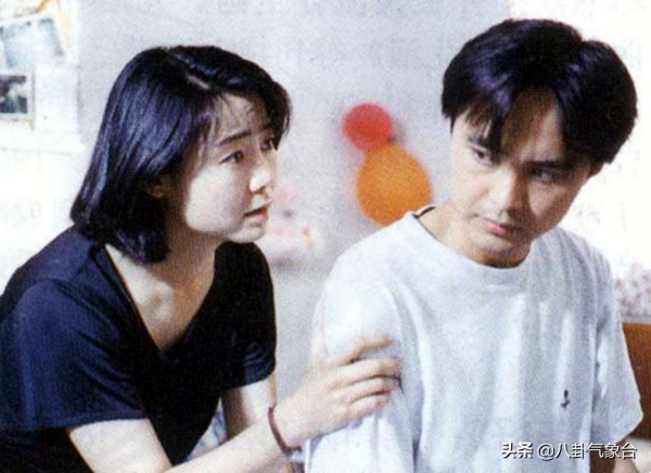 《闖關東》薩日娜：38歲演“文他娘”，結婚30年丈夫甘當“煮夫”