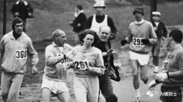 好書分享:Let's Get Physical(讓我們來鍛鍊身體!) 好書分享:Let's Get Physical(讓我們來鍛鍊身體!)