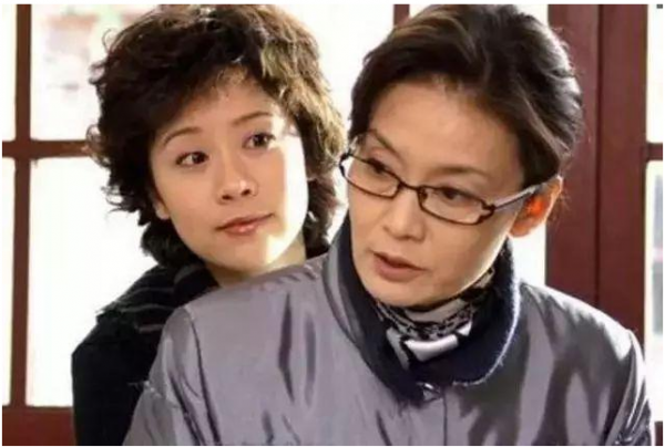 潘虹：跟丈夫結婚8年僅相處380天，離婚後卻說最愛前夫，這是為何