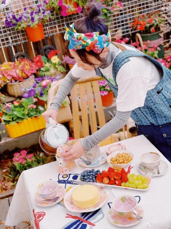 嫁給相戀16年的初戀,32歲黃雅莉活成城市版李子柒:寶藏女孩實錘了 嫁給相戀16年的初戀,32歲黃雅莉活成城市版李子柒:寶藏女孩實錘了