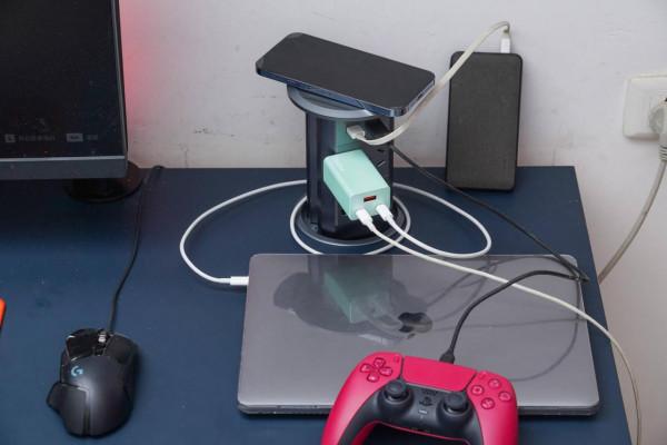 桌面島臺必裝的升降插座怎麼買？硬核拆解橫評公牛愛瑞堡等6款