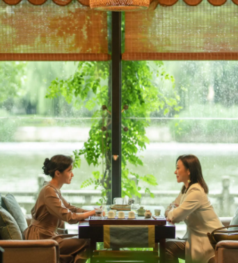 《誰是兇手》過審，預計定檔本月中旬，趙麗穎能否拯救迷霧劇場？