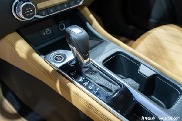 日系老將ro國產新秀?軒逸對比星瑞,15萬預算選誰更合適 日系老將ro國產新秀?軒逸對比星瑞,15萬預算選誰更合適