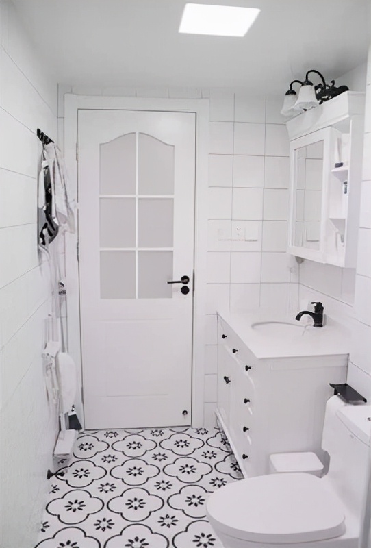 去閨蜜家參觀之後，看著自己的家就陷入沉思，真的後悔房子裝早了