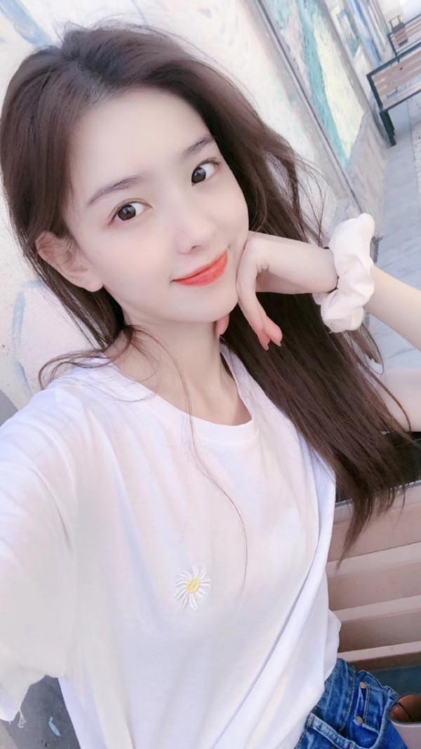 2021“聰明過人”的6位女星，手段高明，個個讓人刮目相看