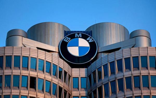是否太過於嚴苛？寶馬和戴姆勒因拒絕收緊碳排放被起訴