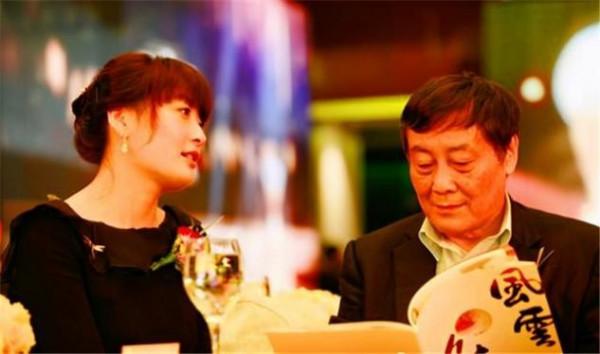 娃哈哈公主宗馥莉：身價800億40歲還單身，成父親宗慶後的心病