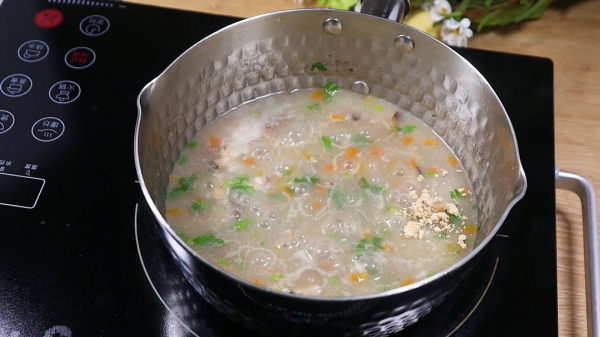 這道輔食補鐵、補鈣又補鋅,一碗不夠寶寶吃,長個長壯又長大腦 這道輔食補鐵、補鈣又補鋅,一碗不夠寶寶吃,長個長壯又長大腦