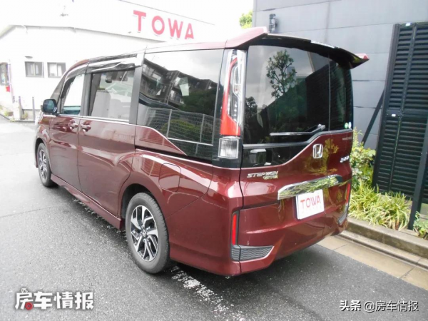 本田床車不到5米，7座設計全家坐得下，隱藏大床小夫妻正好能睡下