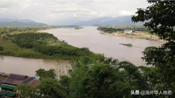 凌晨 4 點的金三角