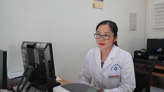 “貼秋膘”、天涼了進補？專家：小心消化系統來“找茬”