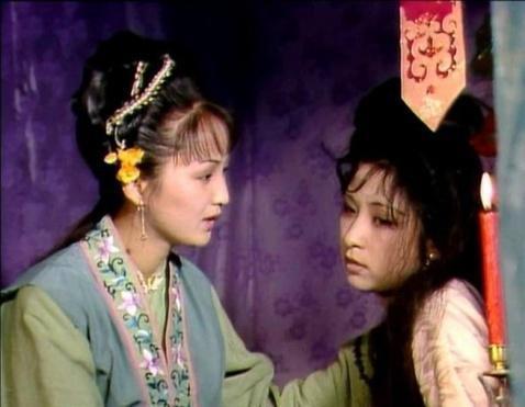 尤二姐被王熙鳳折磨,甚至以剩飯剩菜充飢,尤氏為何不出手相救? 尤二姐被王熙鳳折磨,甚至以剩飯剩菜充飢,尤氏為何不出手相救?