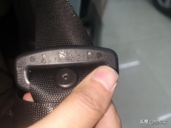 花15萬給女朋友買輛賓士GLA，賣家卻沒有門店！這樣的車能買嗎？