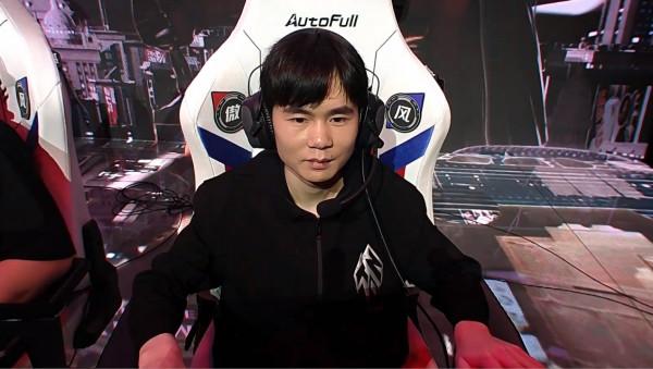 LOL新人上單遭到毒打，創下德杯最低傷害紀錄！全場僅打出649輸出