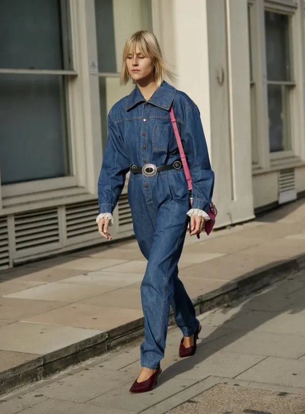 又可以穿這條炸街的“神褲”了，懶人一鍵顯高顯瘦