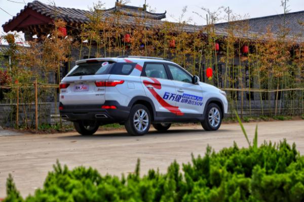 頂配不到8萬就配7座，主打年輕家庭需求，風光S560實力解析！