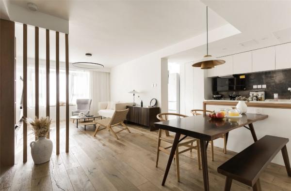 她家90㎡，光一個餐廚區就把人迷住，堪稱小戶型&OpenCurlyDoubleQuote;天花板&rdquo;