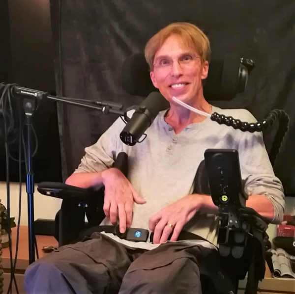 科學家得絕症後的超酷自救：人類史上第一個“永生者”誕生了