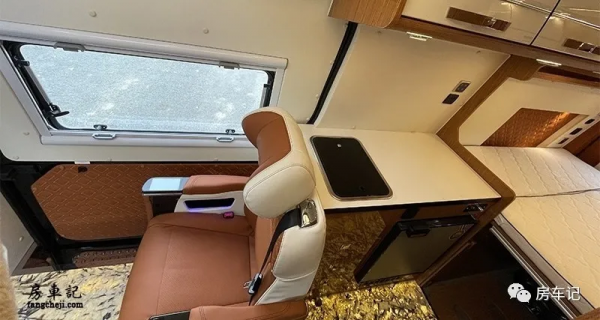 豪車同款雙拼塗裝，奢華裝配商旅兩用，衛航野獸升級版房車