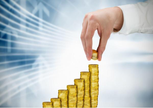 200萬存銀行理財,年利率5%,未來的30年夠養老嗎? 200萬存銀行理財,年利率5%,未來的30年夠養老嗎?