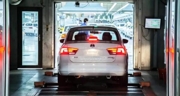 上汽大眾桑塔納即將停產;全新4系Gran Coupe正式上市 上汽大眾桑塔納即將停產;全新4系Gran Coupe正式上市